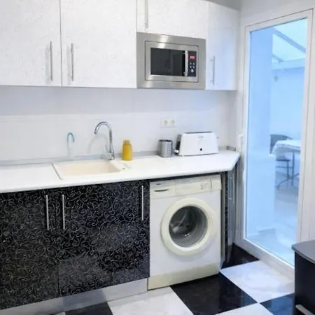 Amplio Piso Con Terraza Cerca De La Playa Calpe