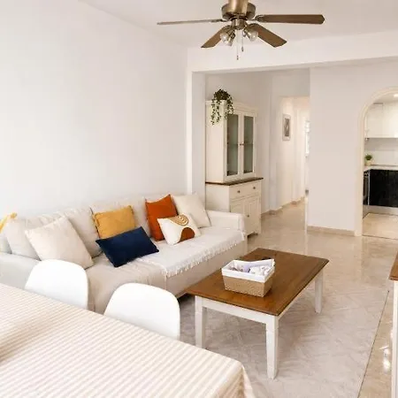 Amplio Piso Con Terraza Cerca De La Playa Апартаменты