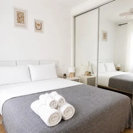 Amplio Piso Con Terraza Cerca De La Playa Апартаменты
