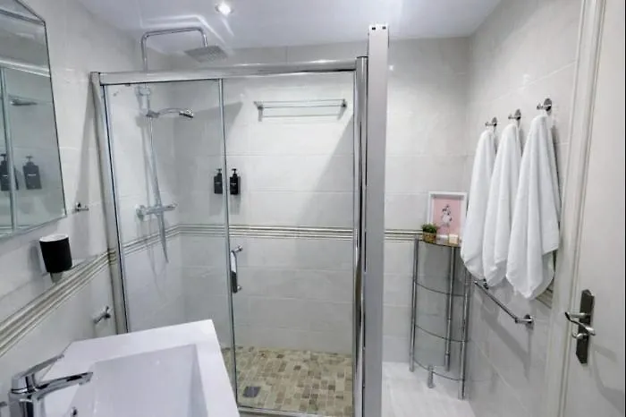 Apartament Amplio Piso Con Terraza Cerca De La Playa